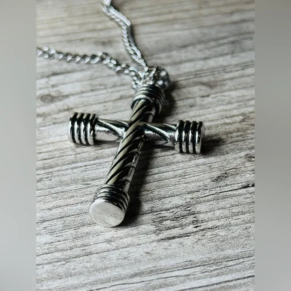 Silver Cross Pendant Necklace - Picture 3 of 4